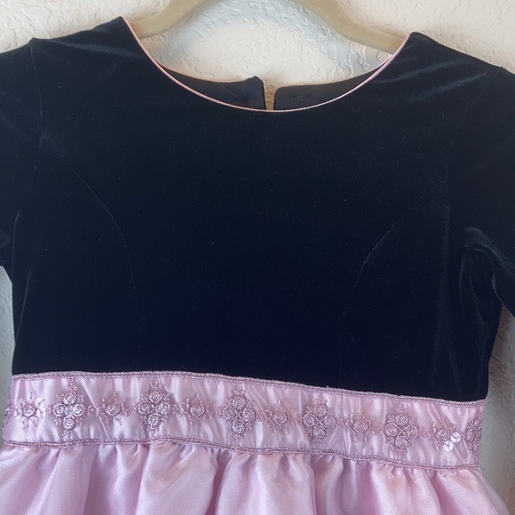 🌞Beautiful Jona Michelle Black Velour and Pink Lace Overlay Holiday Dress C - Picture 2 of 11